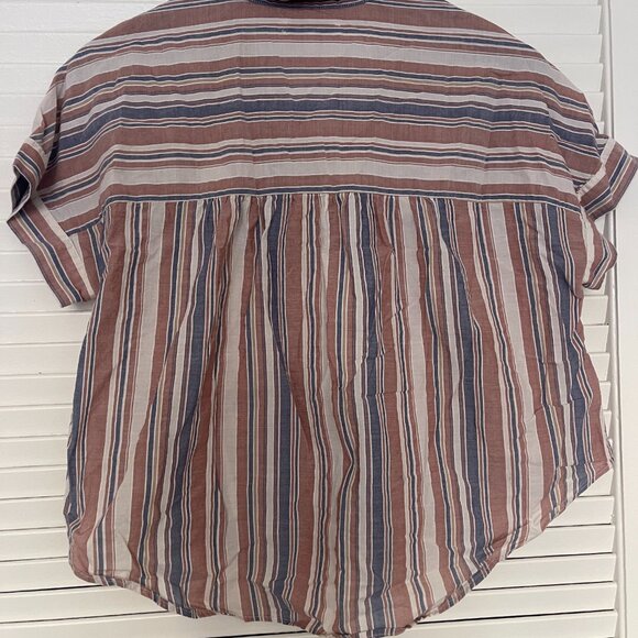 Madewell Linen-Blend Hilltop Shirt in Rainbow Stripe - Picture 3 of 5